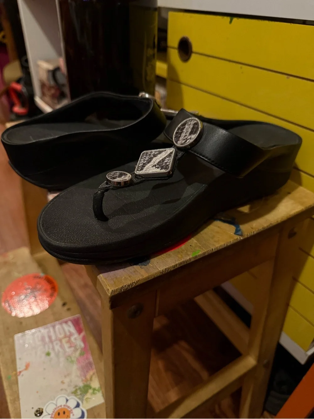 Fitflop Black Snake-Print Embellished Toe-Post Sandals